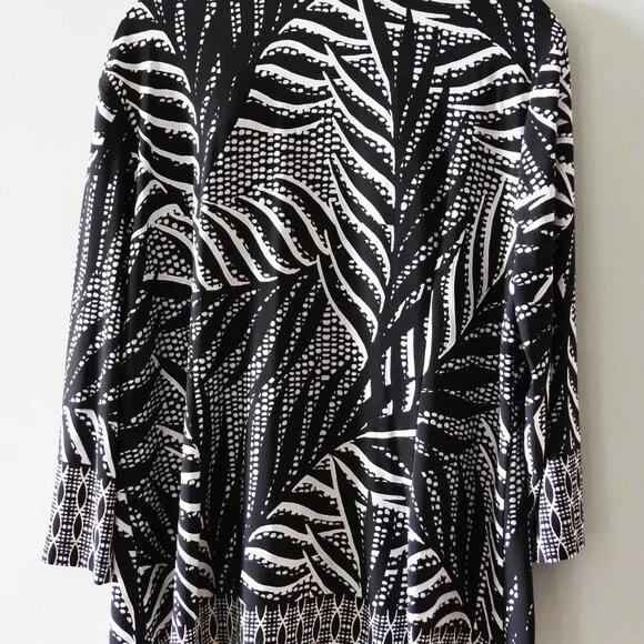 Joseph Ribkoff zipperd blazer - Picture 5 of 6